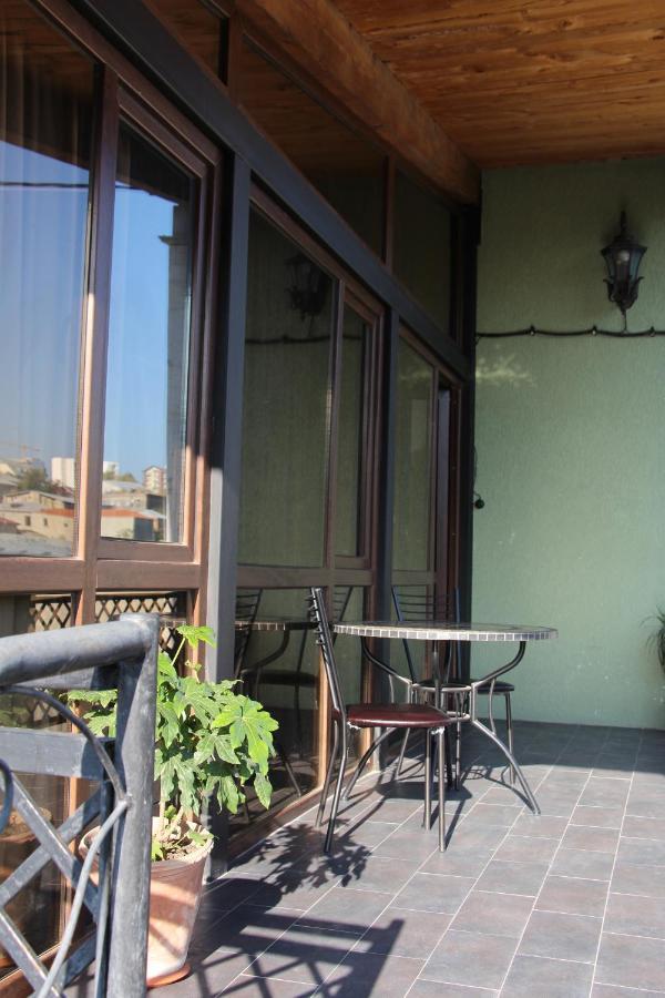 Villa Lalla Tbilisi ภายนอก รูปภาพ